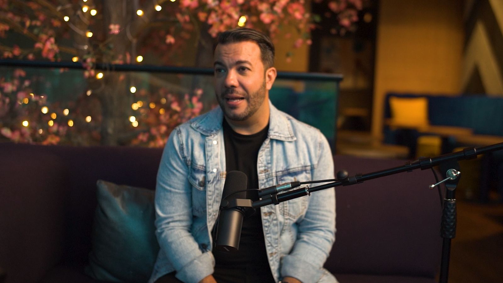 A guest on The Latin Music Hub podcast set